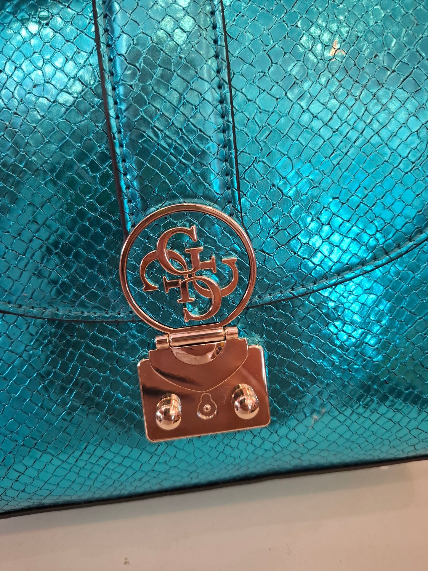 Borsa Guess metallica