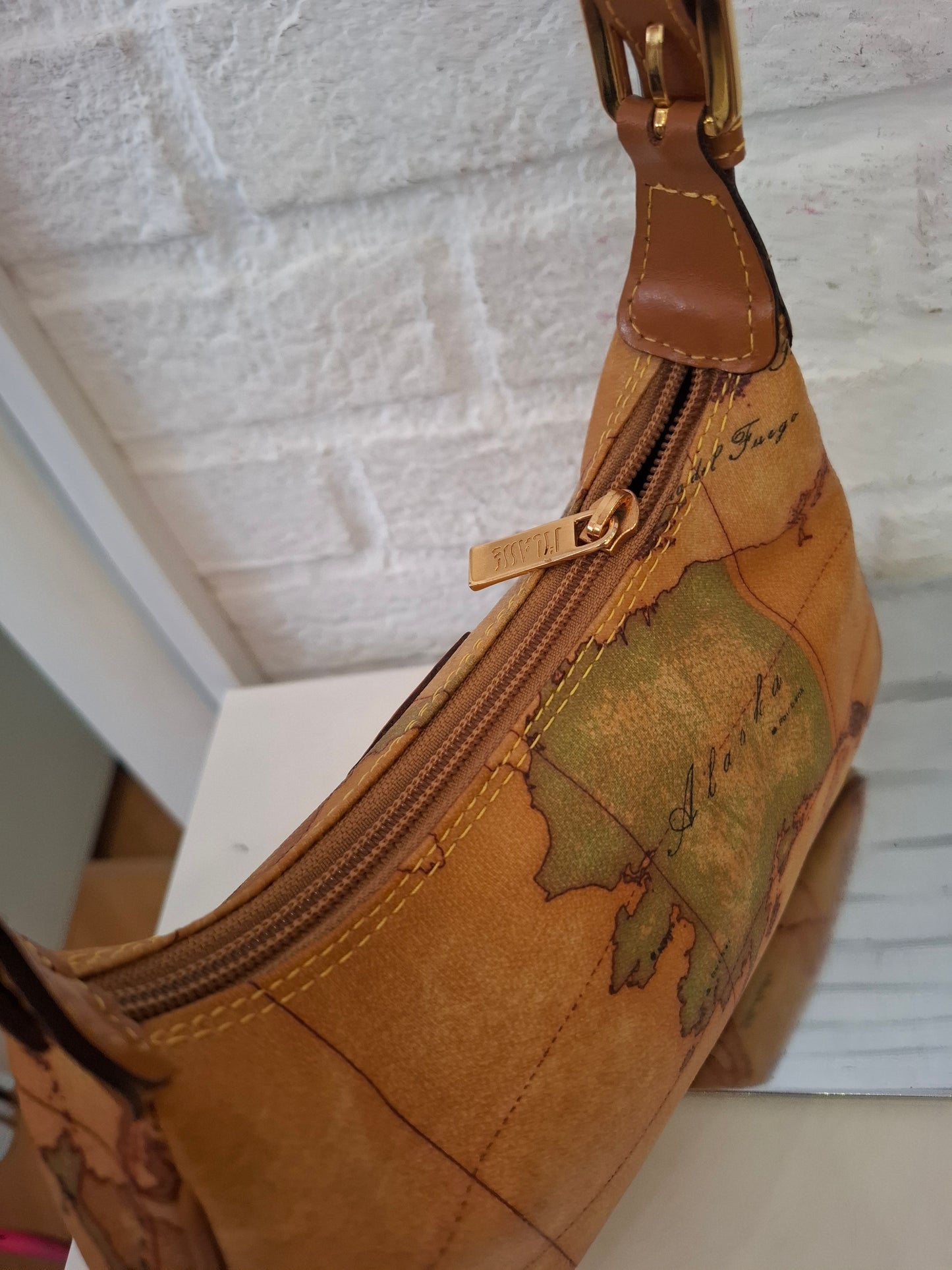 Borsa Alviero Martini
