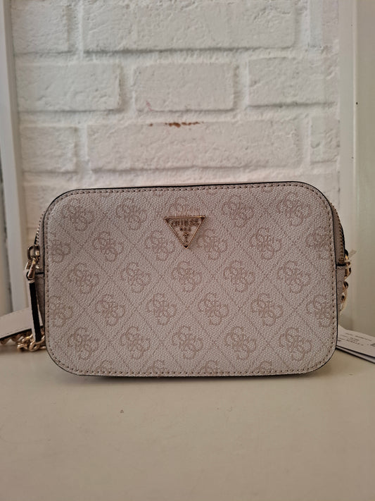 Tracolla nuova Guess