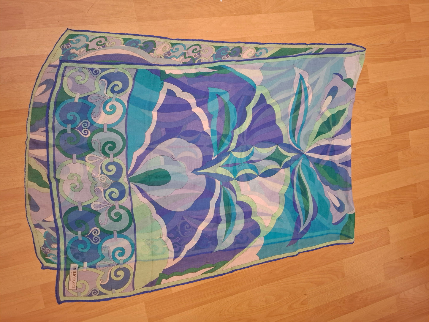 Foulard pura seta Pucci