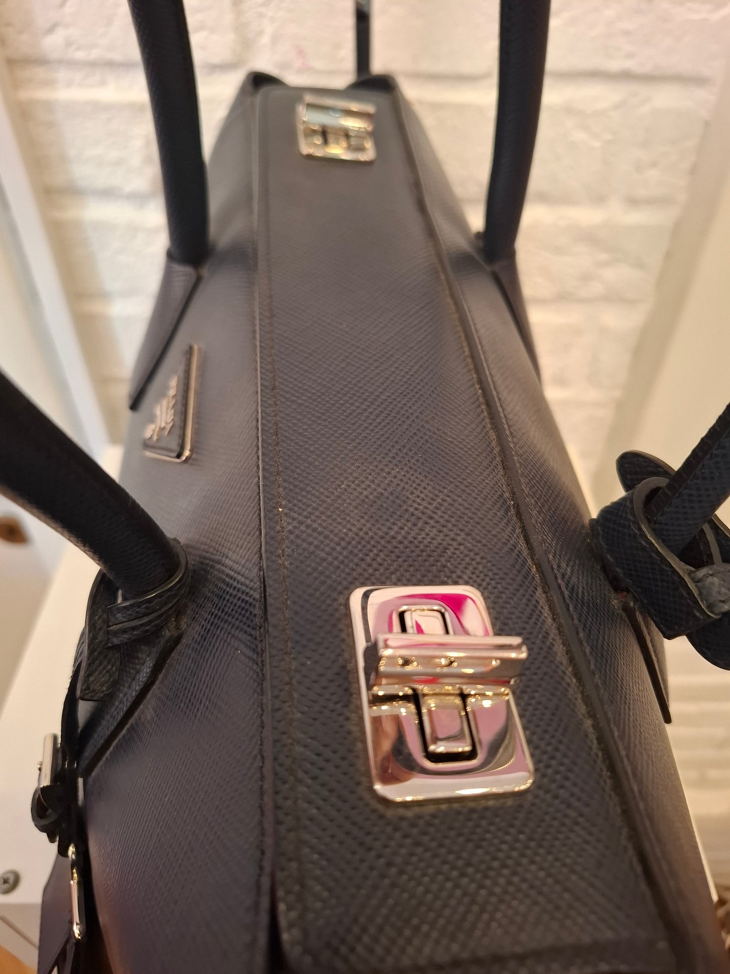 Borsa Prada blu notte