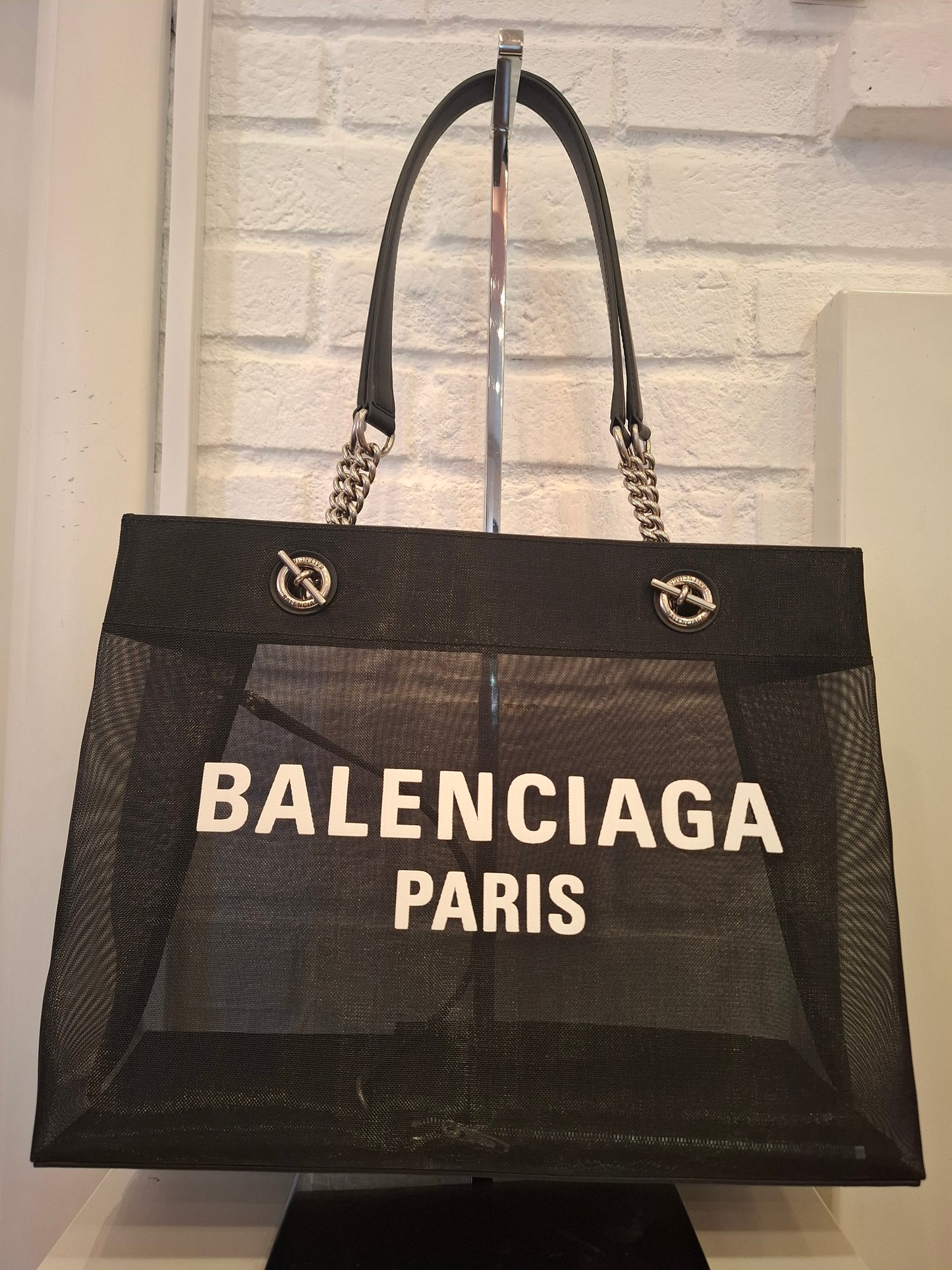 Borsa Balenciaga pari al nuovo