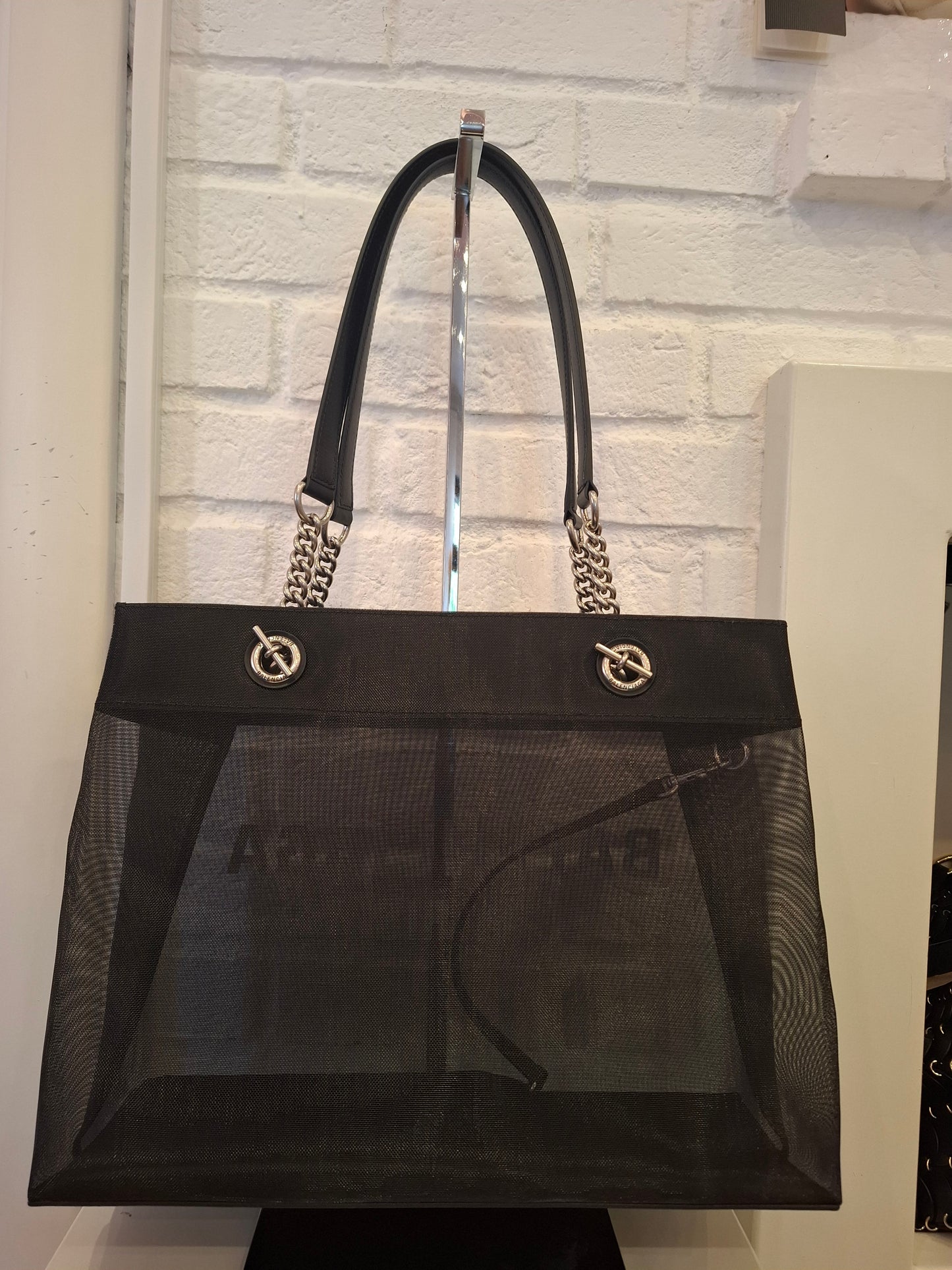 Borsa Balenciaga pari al nuovo