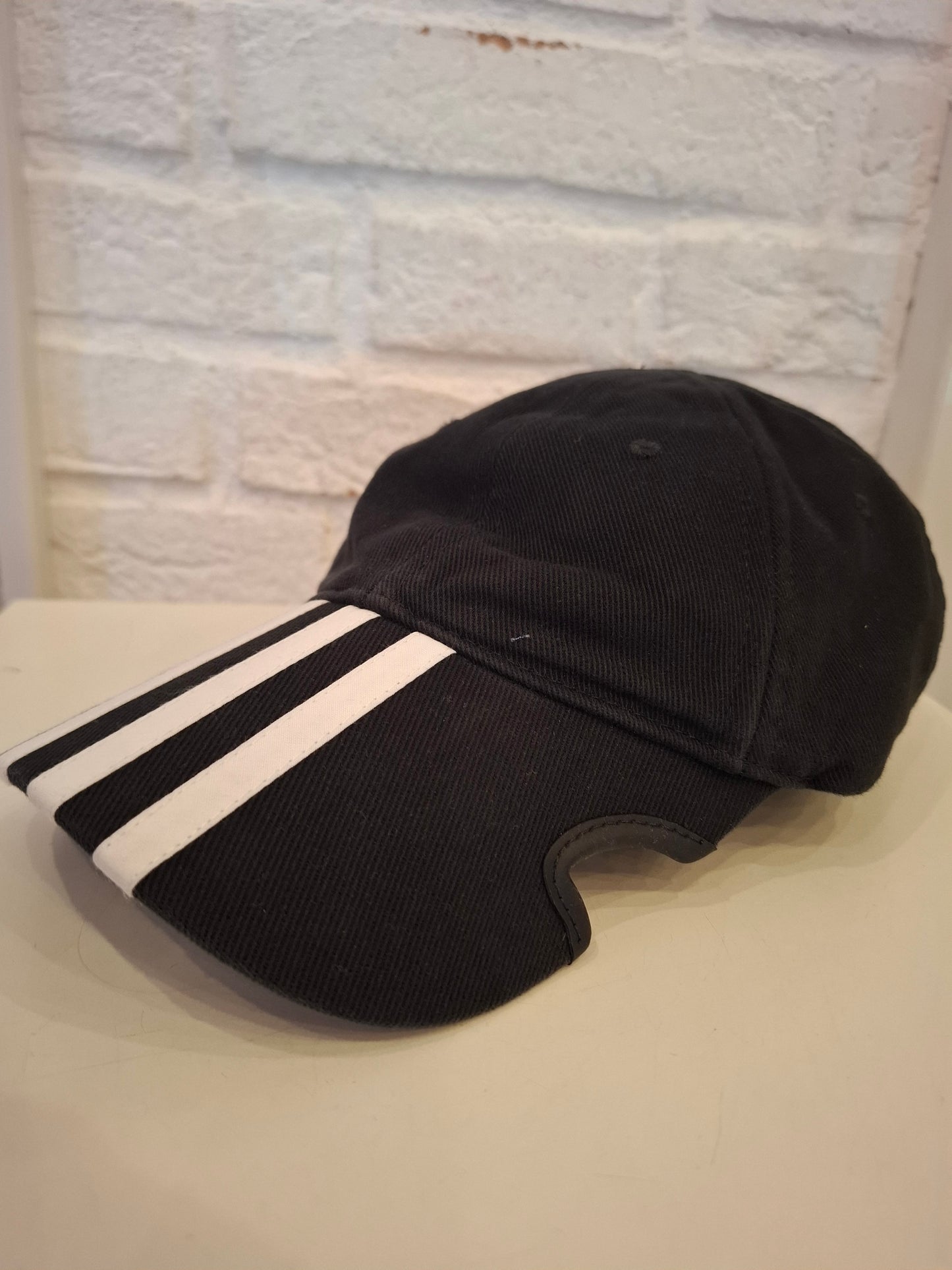 Cappello Adidas Balenciaga nuovo tg L