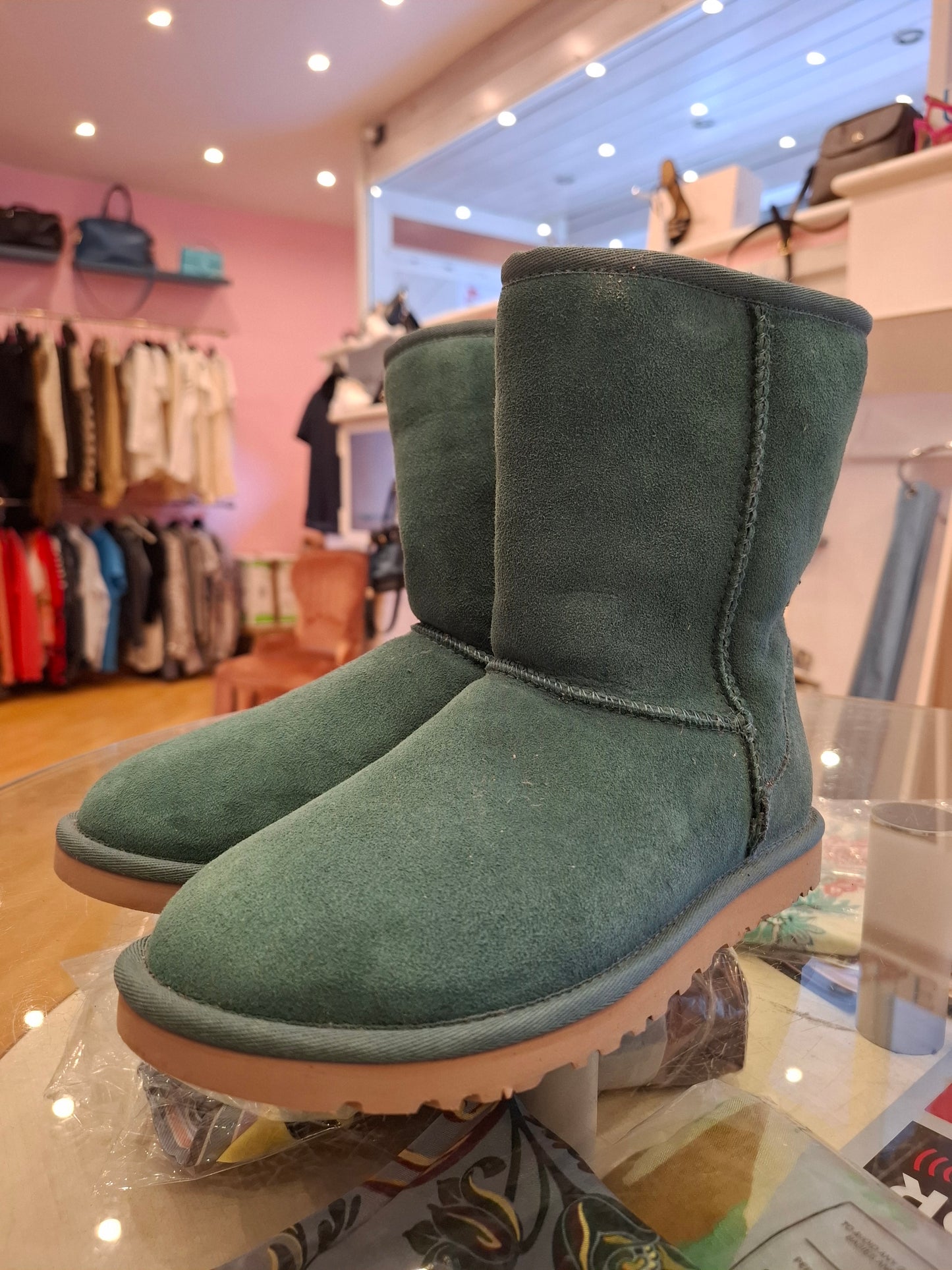 Ugg verdi n*37
