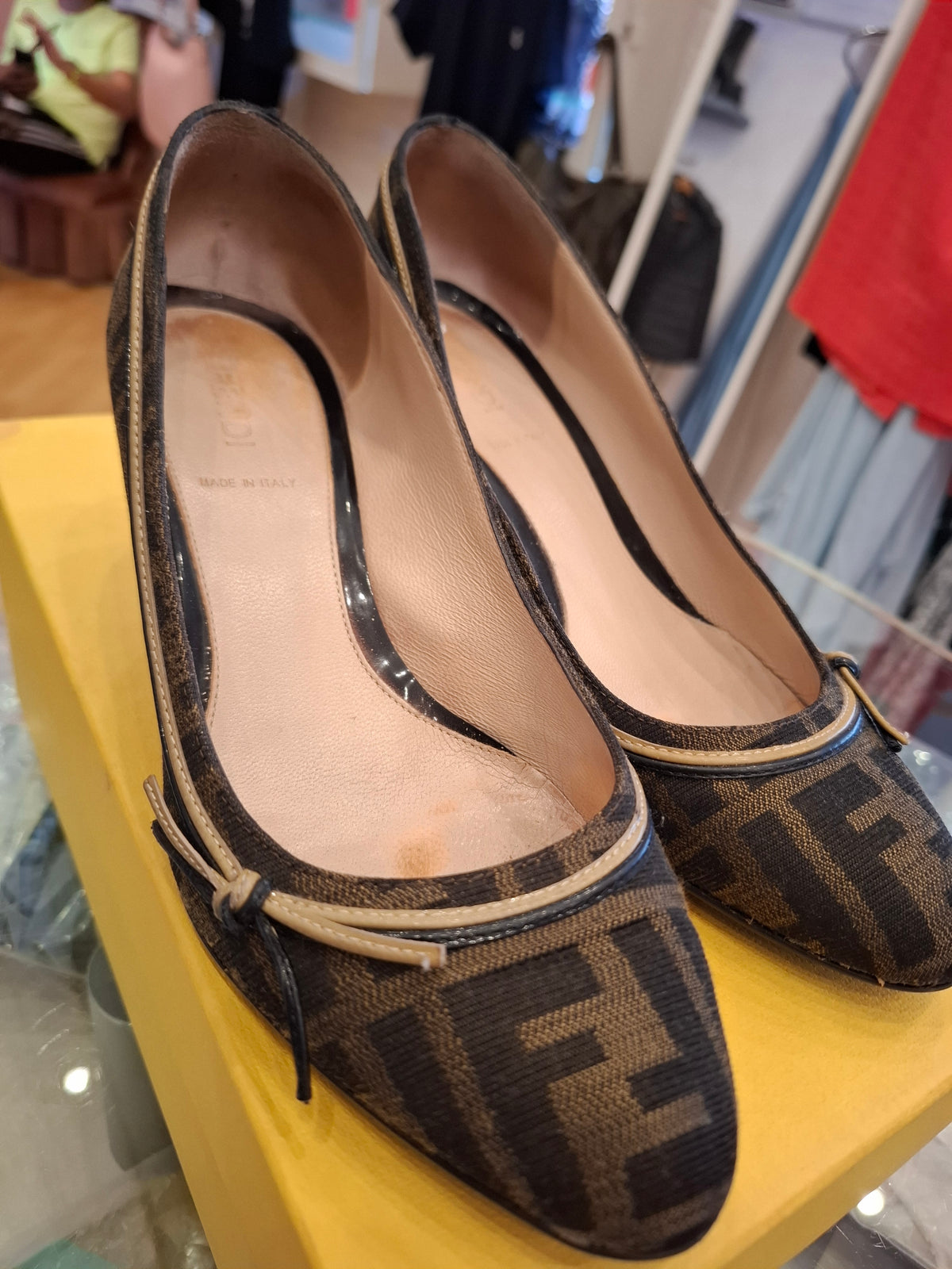 Tacchetti Fendi n*36.5