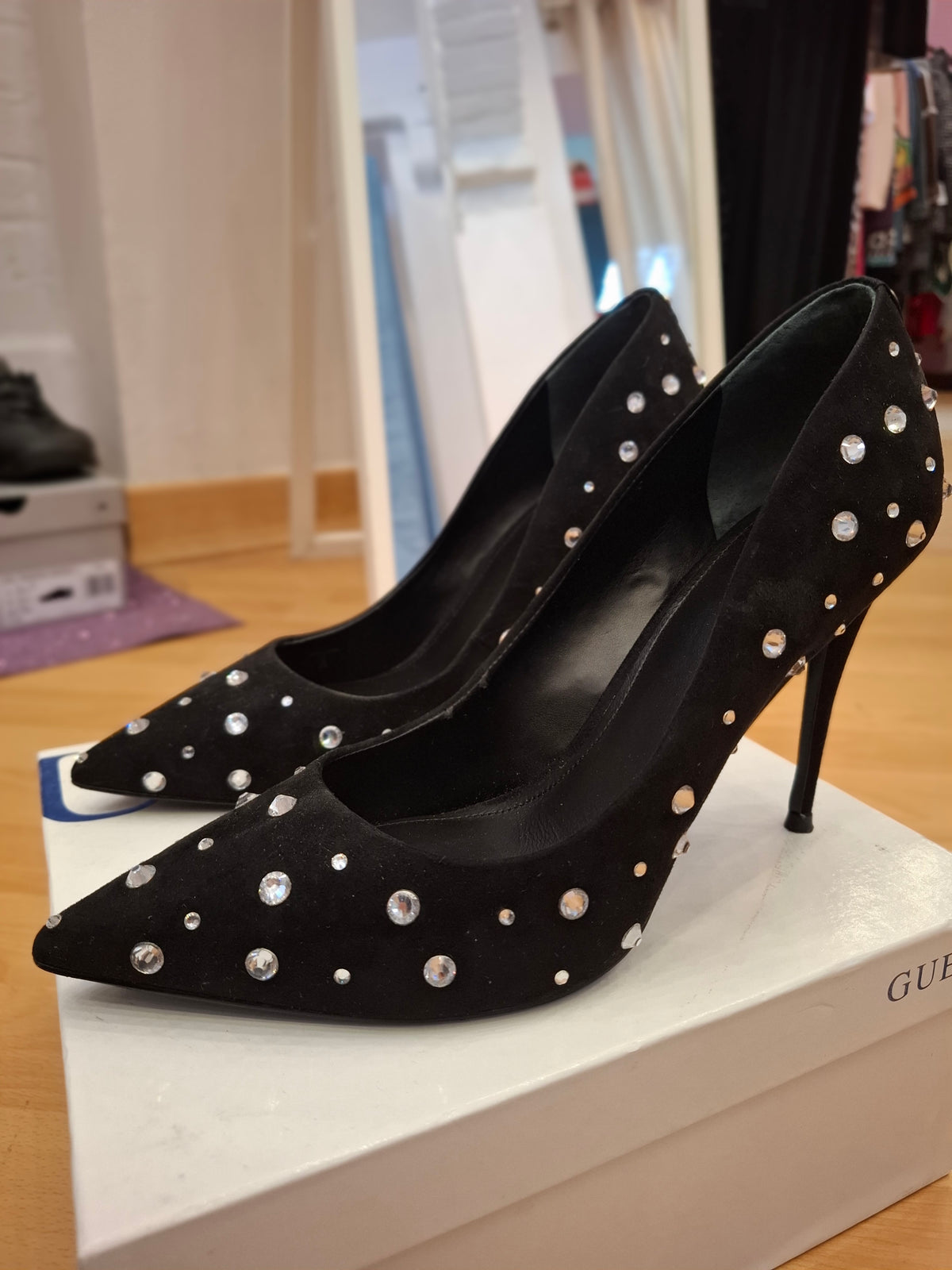 Tacchi Guess strass n*41