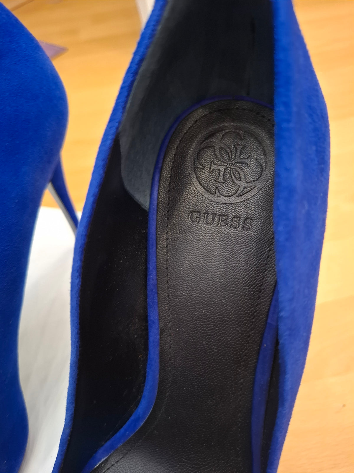 Scarpe Guess n*41