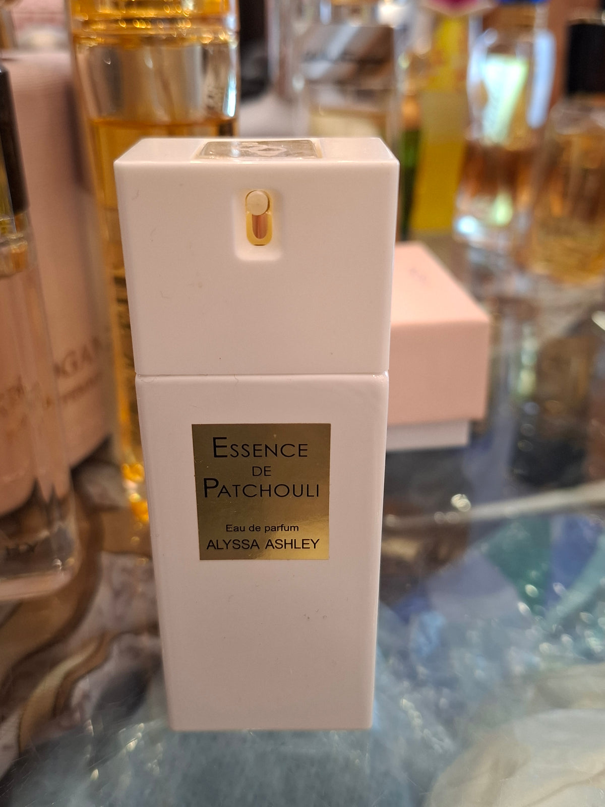 Profumo 'Essence De Patchouli' Alyssa