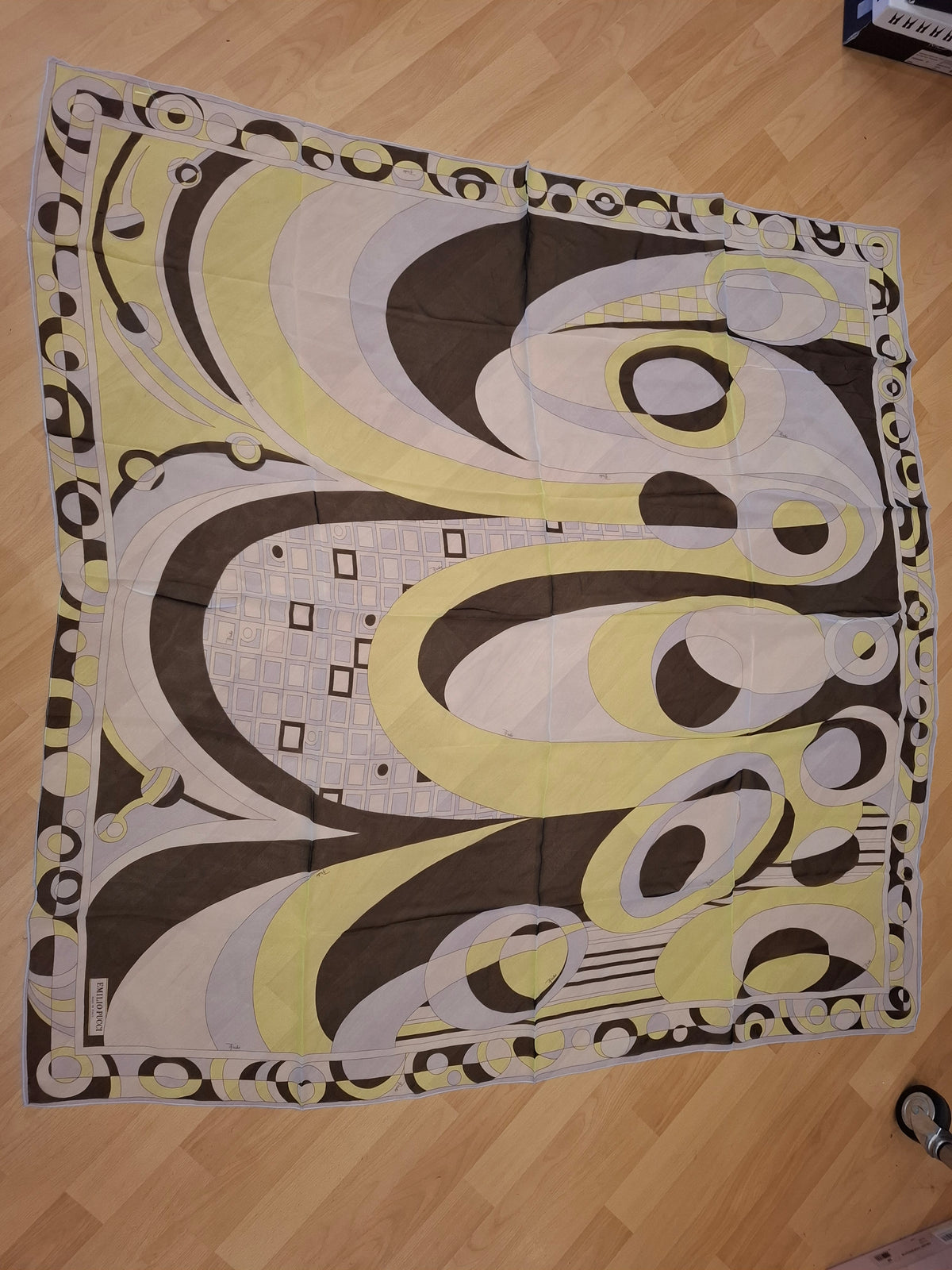 Foulard leggero Emilio Pucci