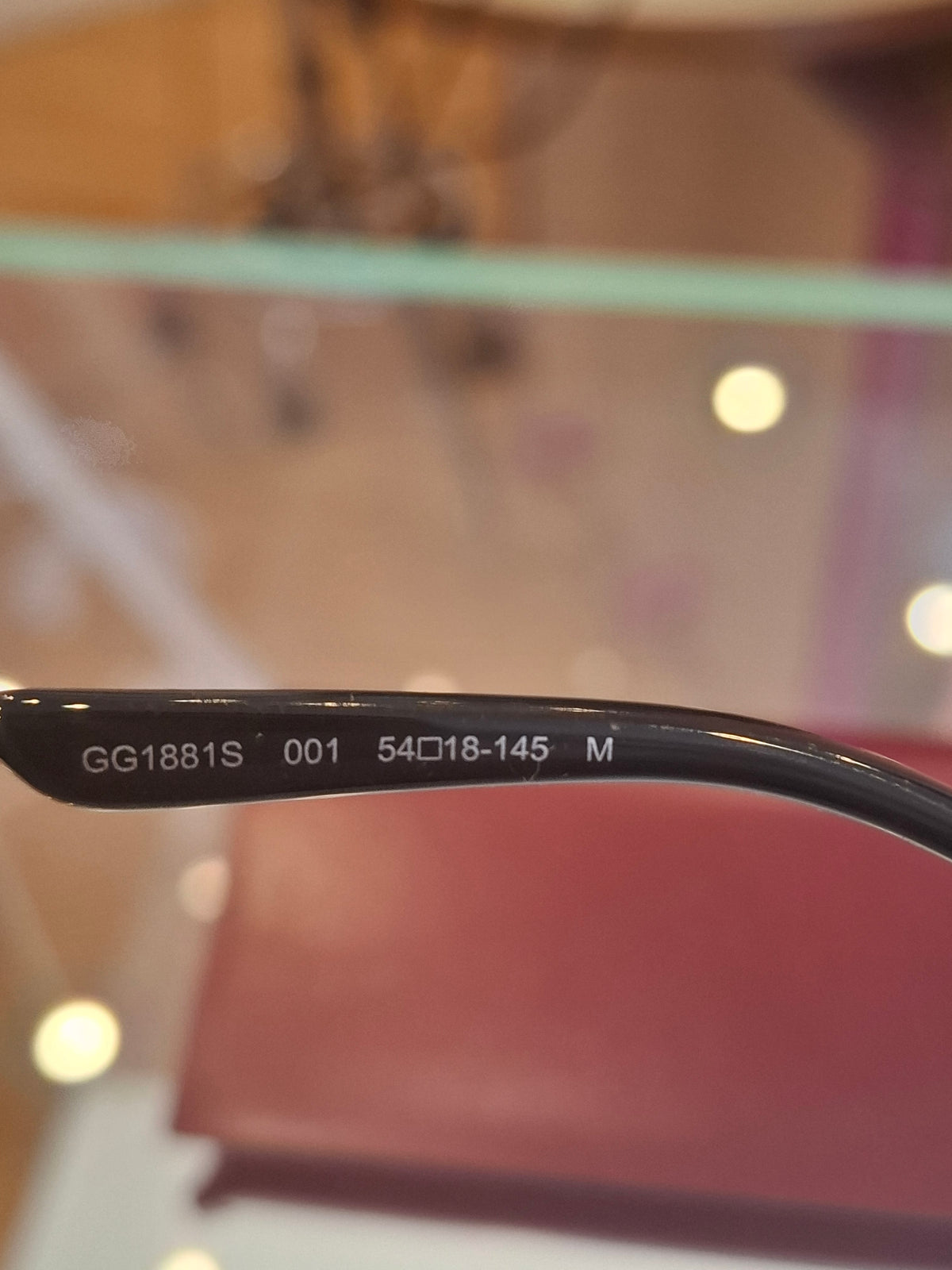 Occhiali Gucci pari al nuovo