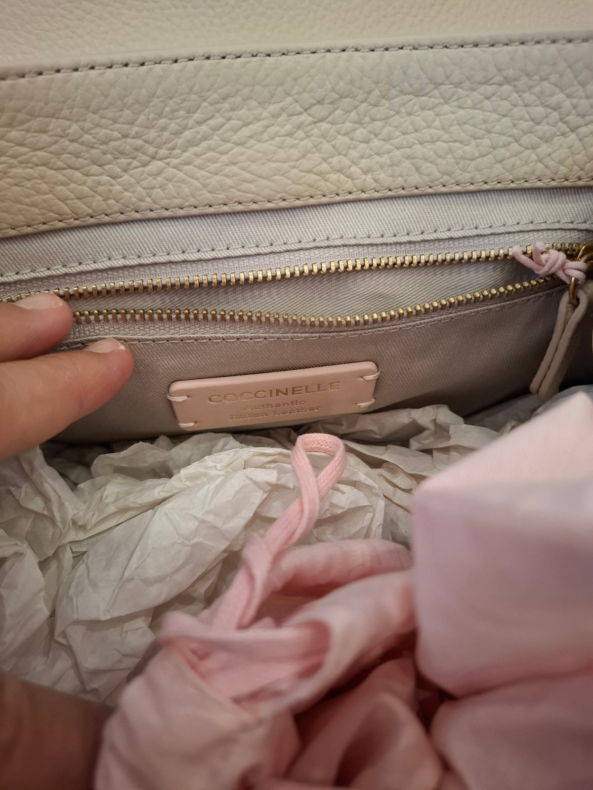 Borsa Coccinelle panna