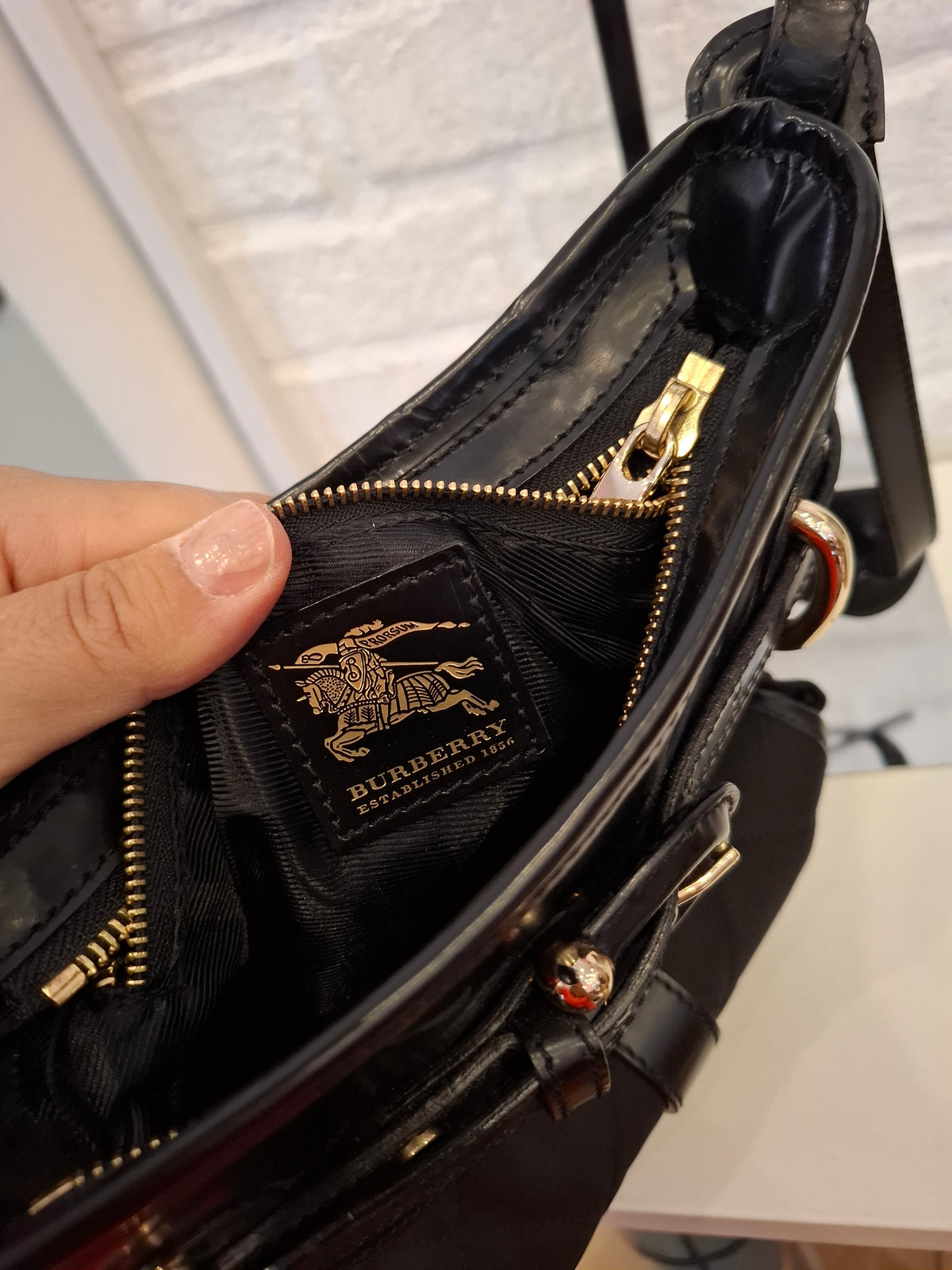 Borsa Burberry nera