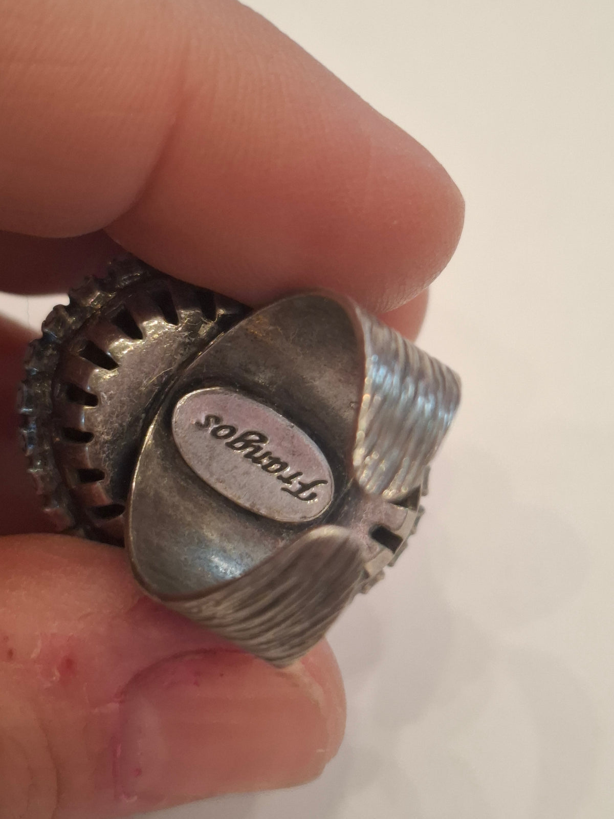 Anello  Nikolas Frangos