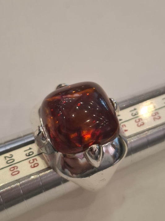 Anello ambra