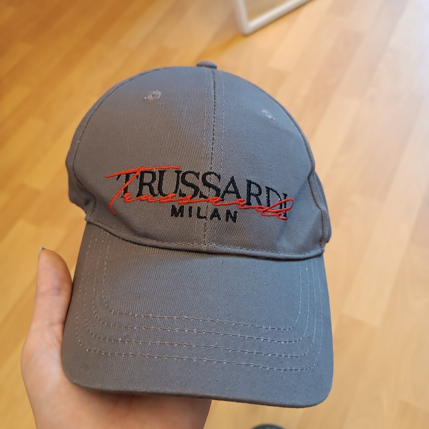 Cappello Trussardi nuovo con cartellino