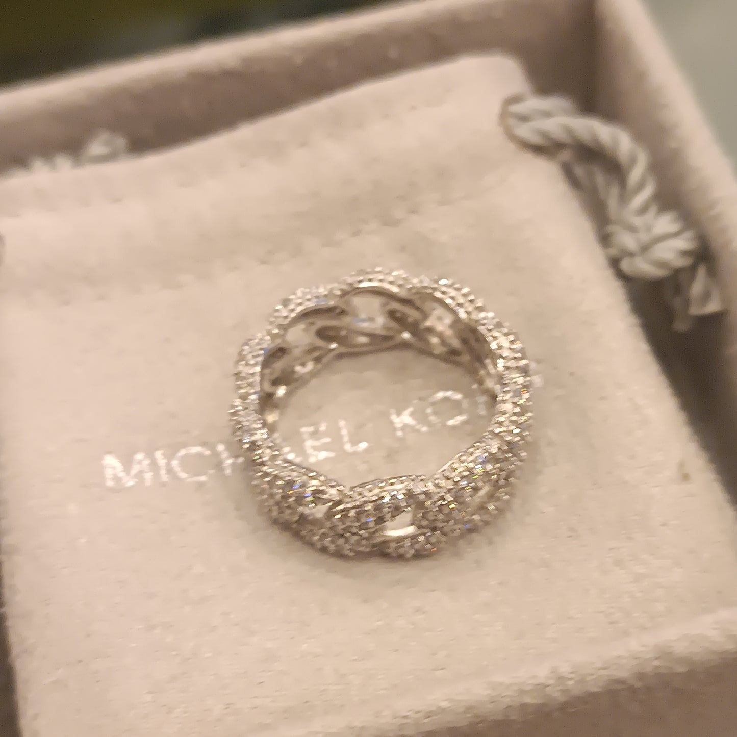 Anello Michael Kors mis 17