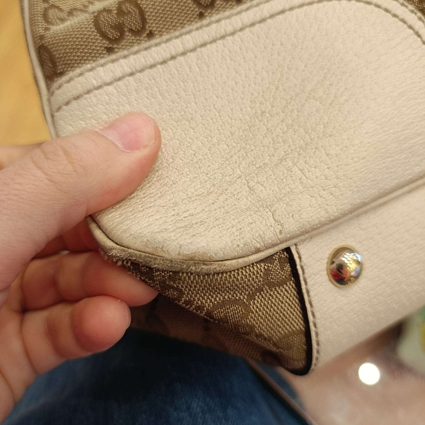 Borsa Gucci dettagli pelle bianca