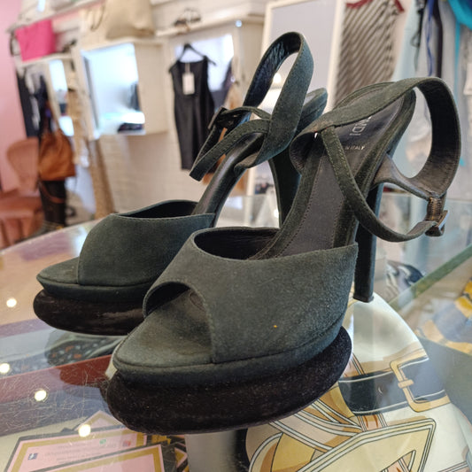 Tacchi verdi Fendi n*40