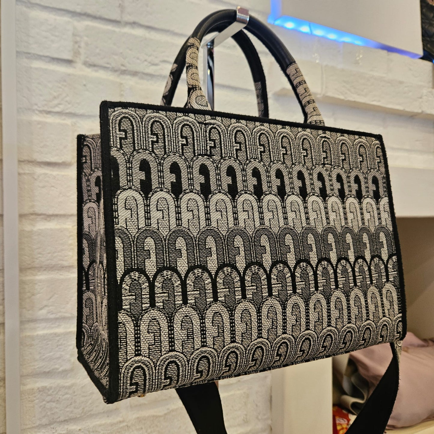 Borsa Furla tessuto Toni