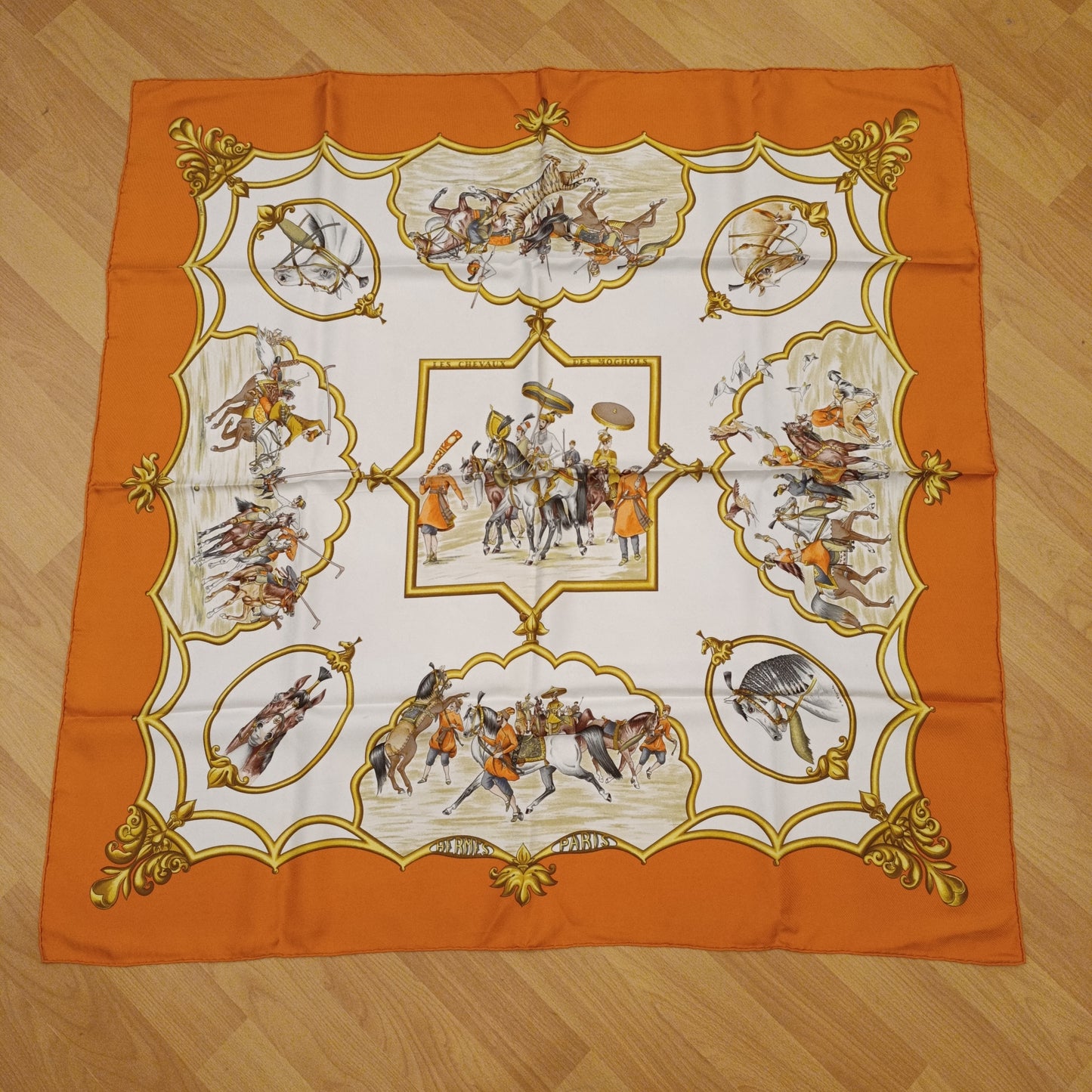 Foulard Hermes "Les Chevaux Des Moghols"