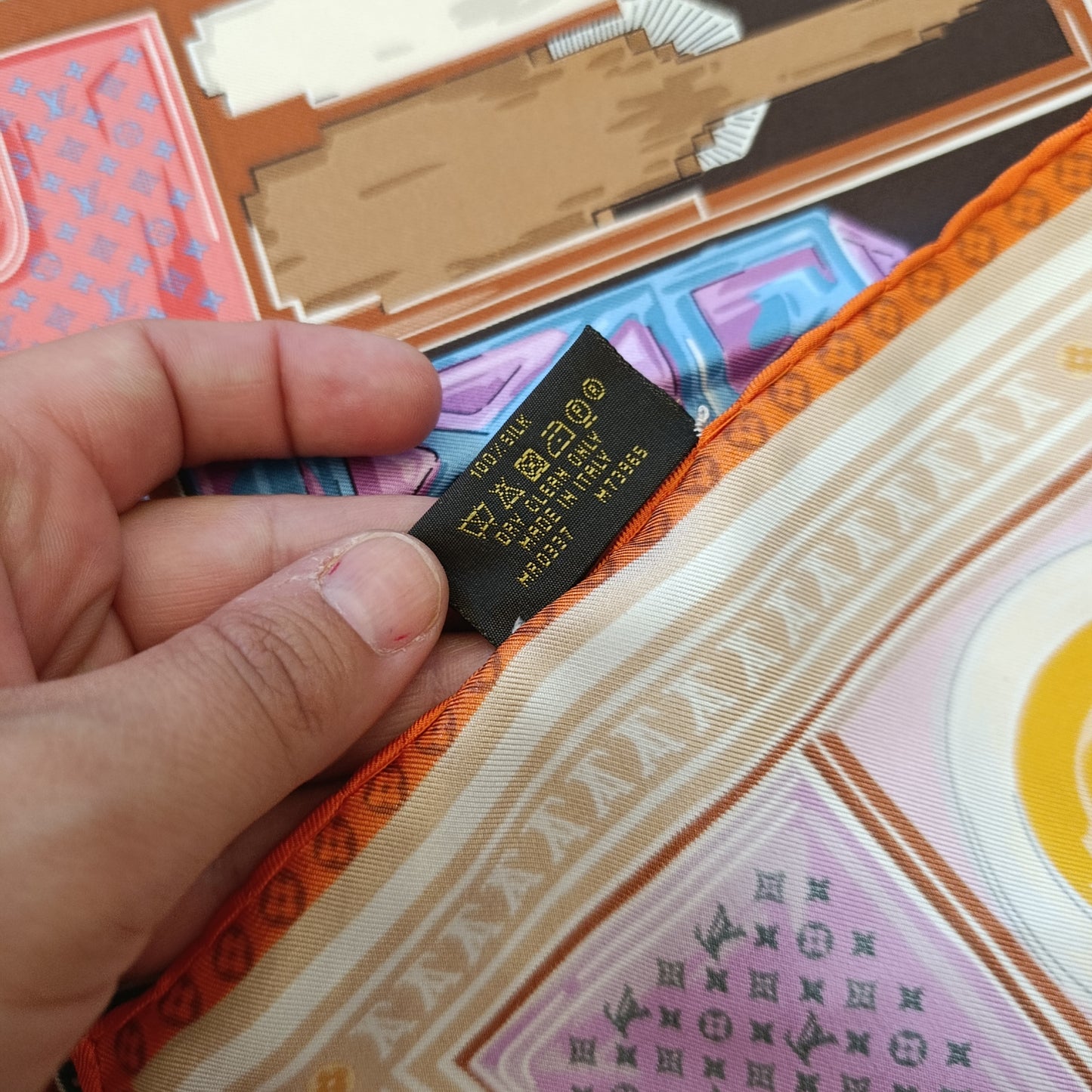 Foulard in seta Louis Vuitton