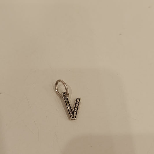 Charms pandora V