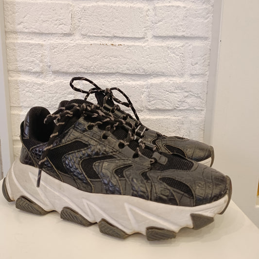 Sneakers Ash n*38