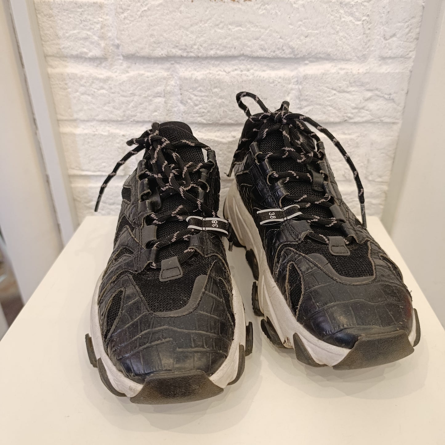 Sneakers Ash n*38