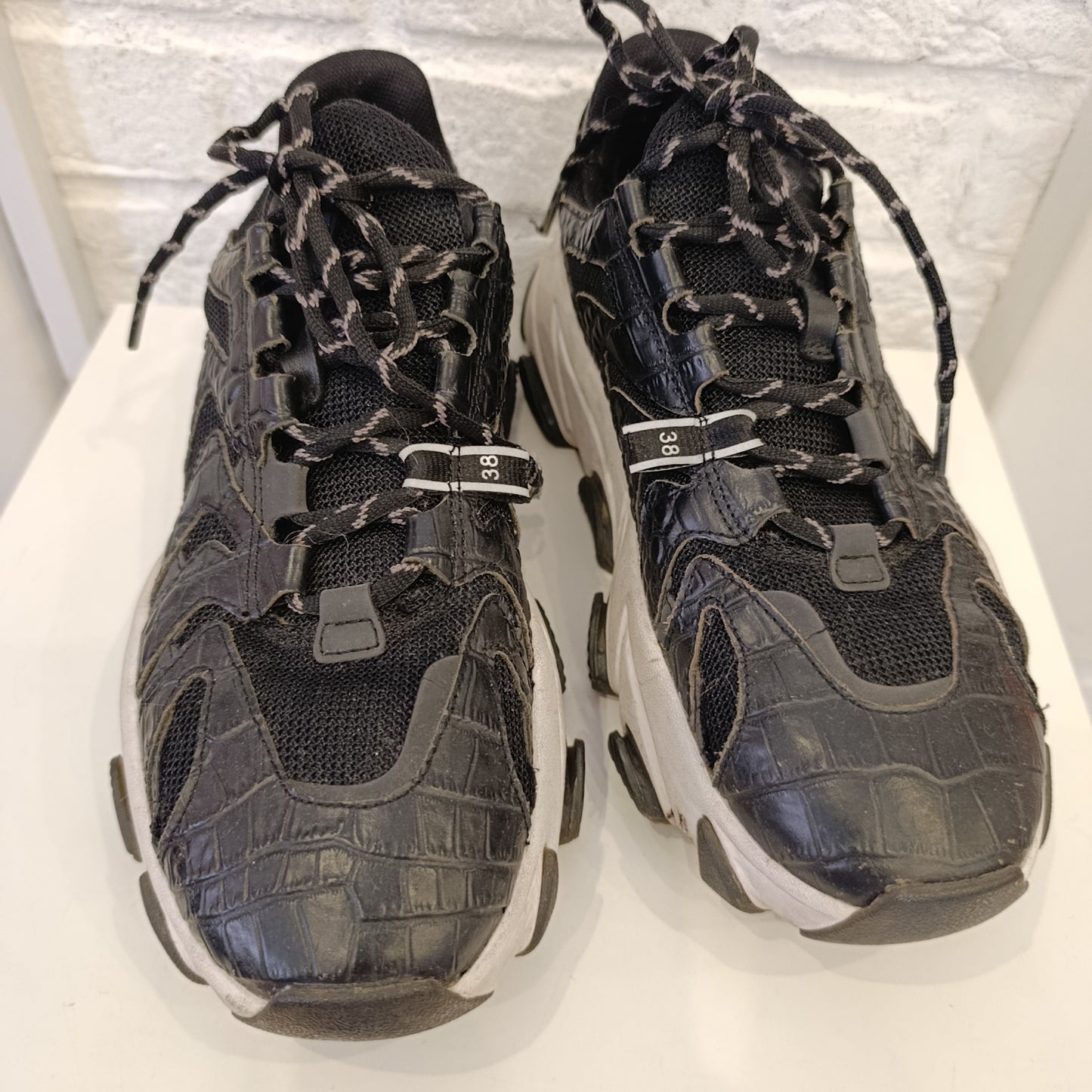 Sneakers Ash n*38
