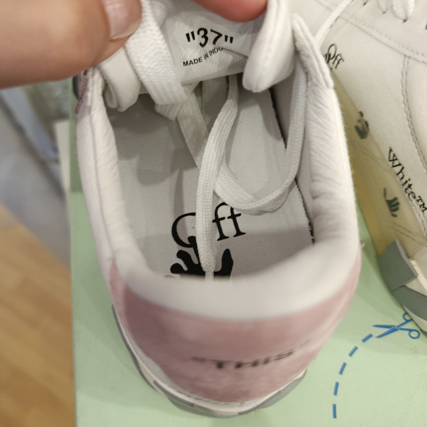 Sneakers Off White n*37