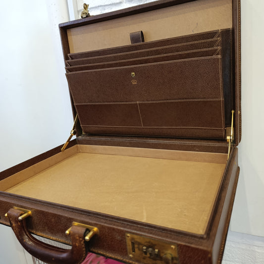 Valigia Gucci vintage 24h