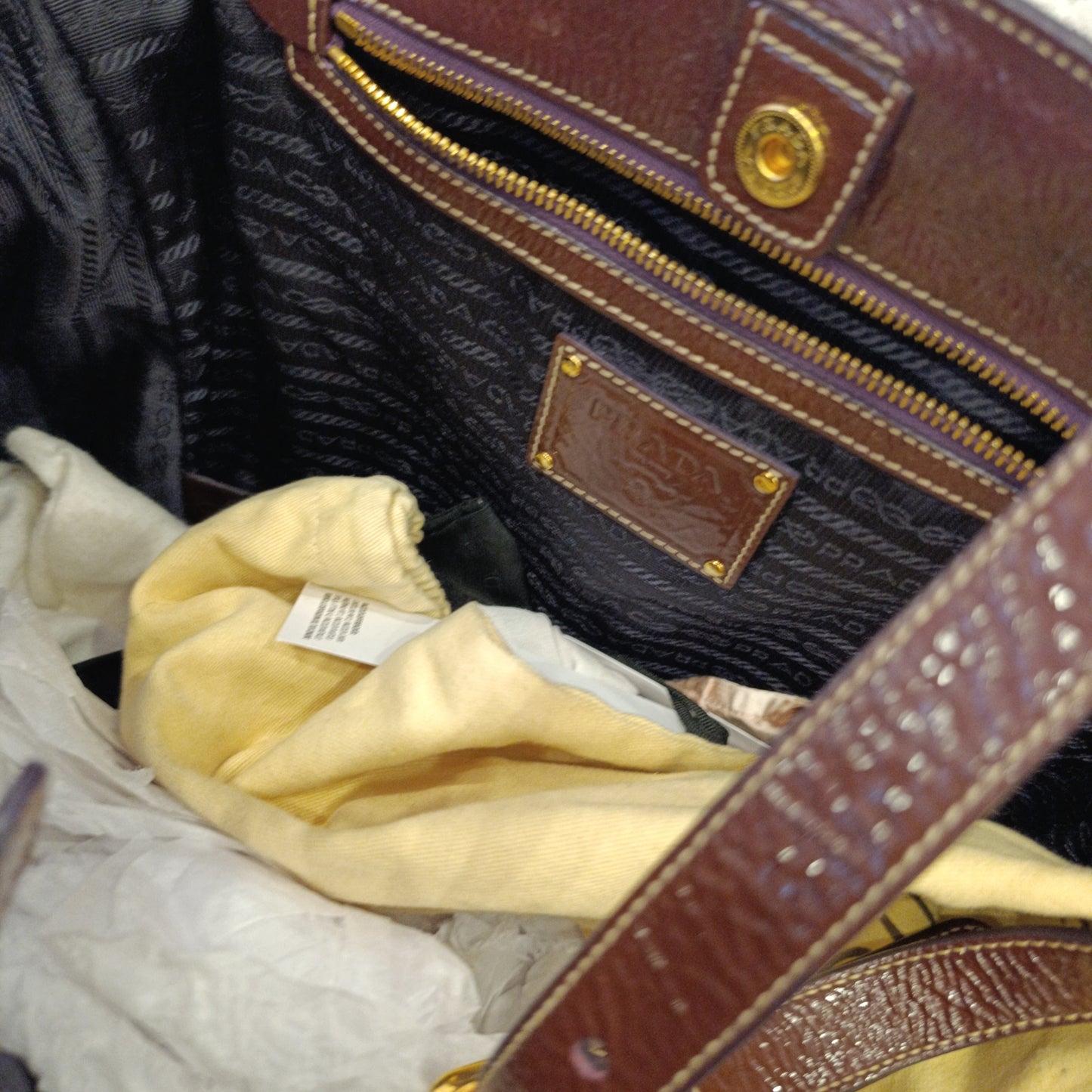 Borsa Prada viola