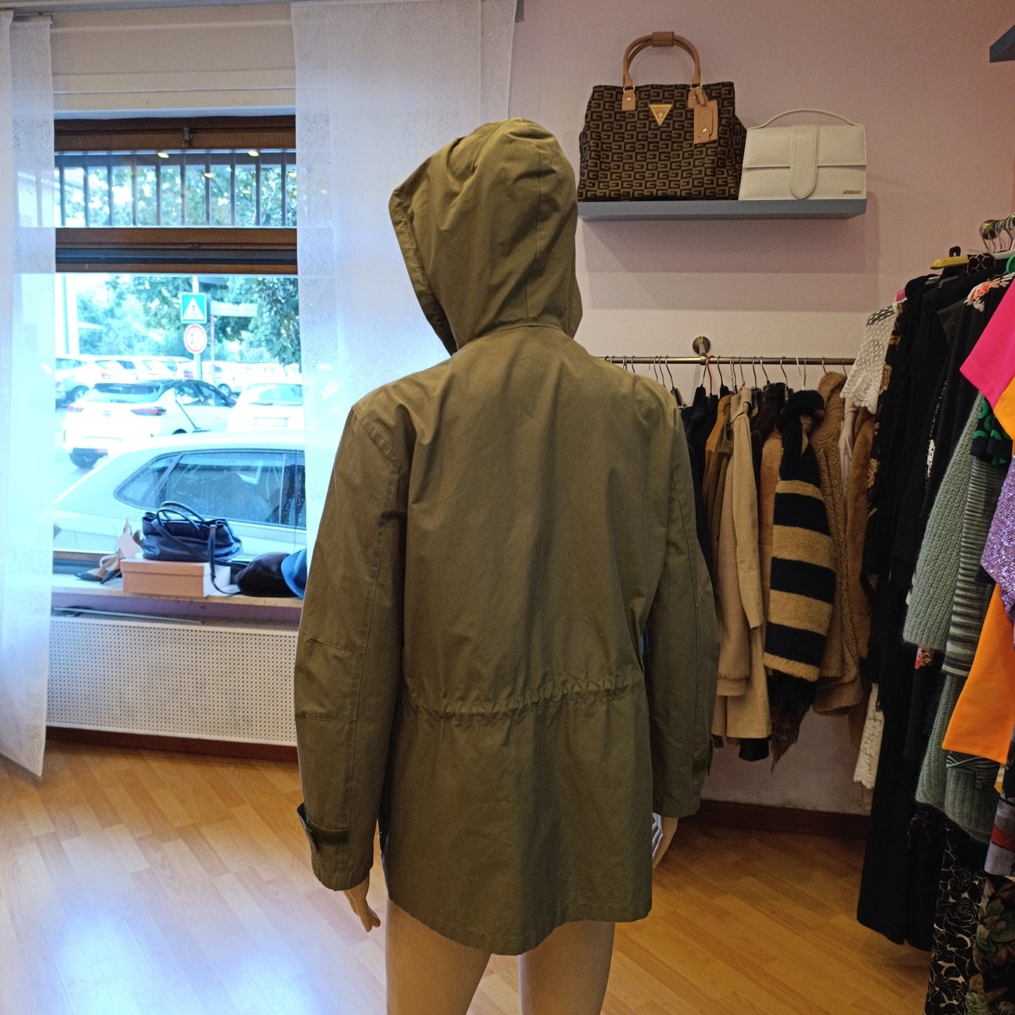 Giacca Burberry verde con zip tg 38