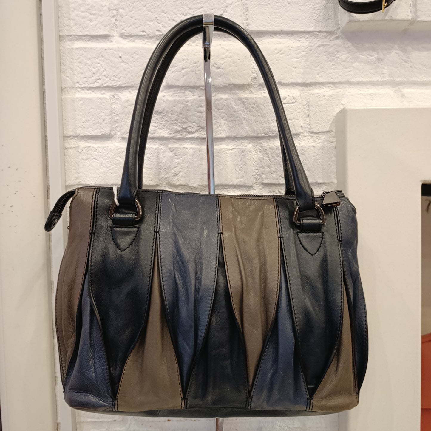 Borsa Coccinelle bicolore