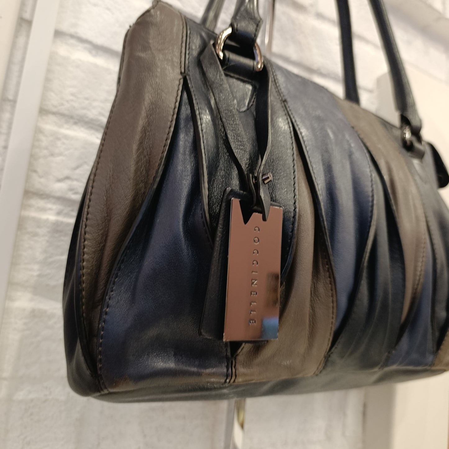 Borsa Coccinelle bicolore