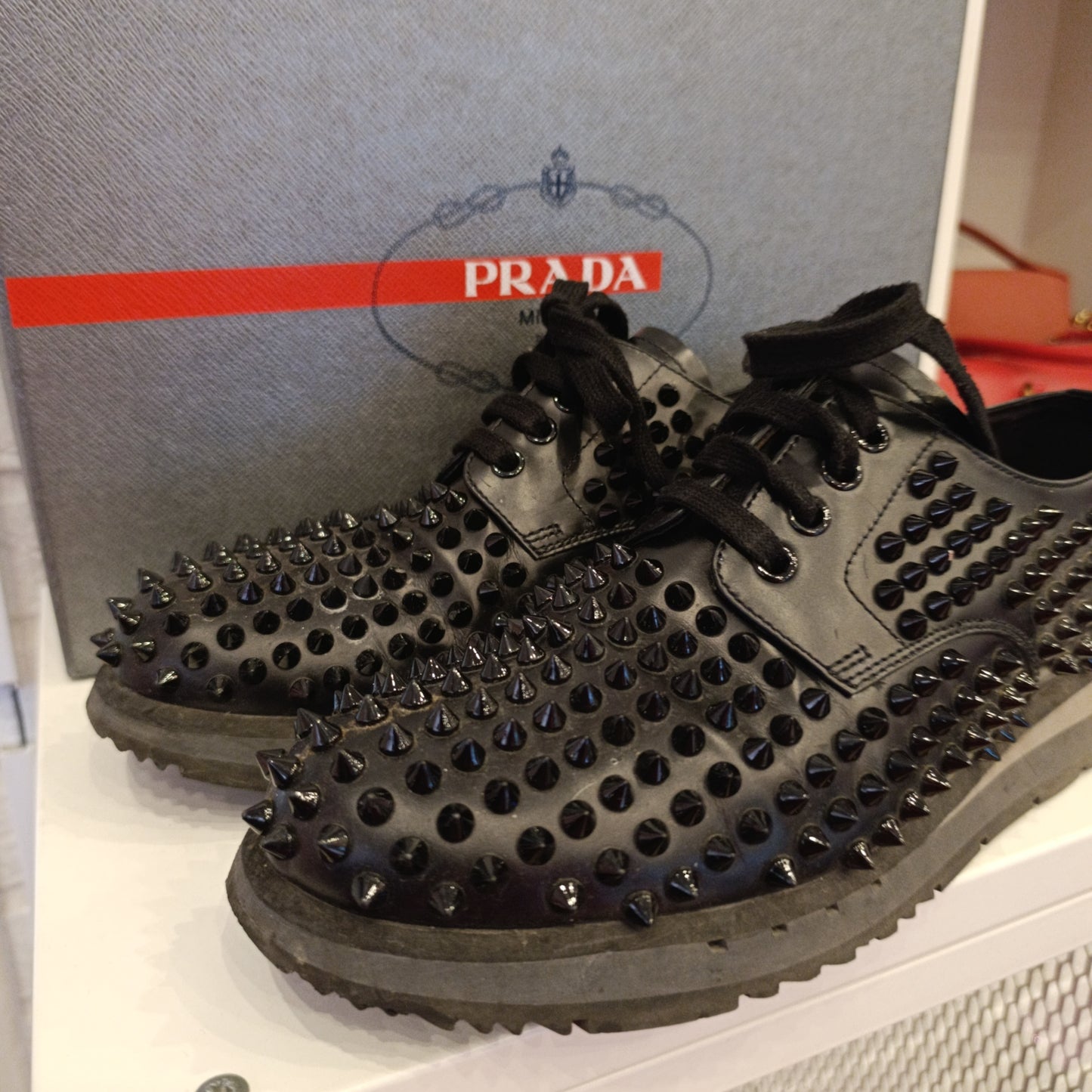 Sneakers Prada borchiate n*6/ 39-40