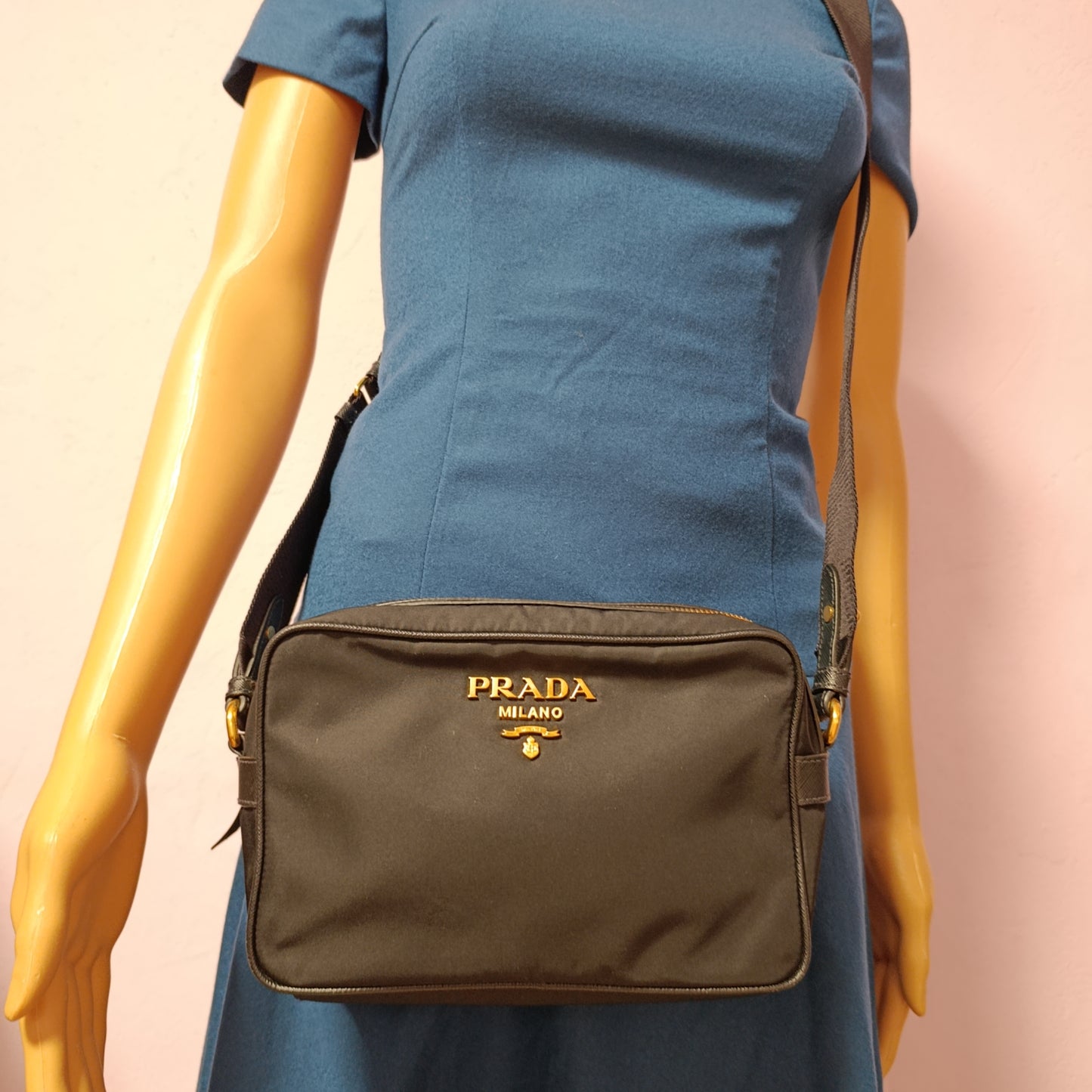 Borsa Prada a tracolla