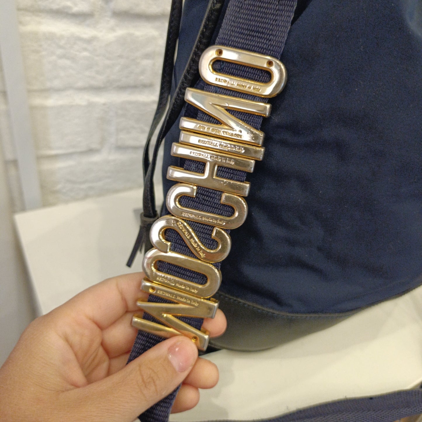 Secchiello vintage Moschino redwall