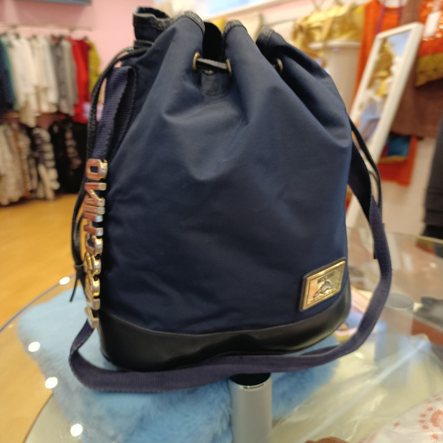 Secchiello vintage Moschino redwall