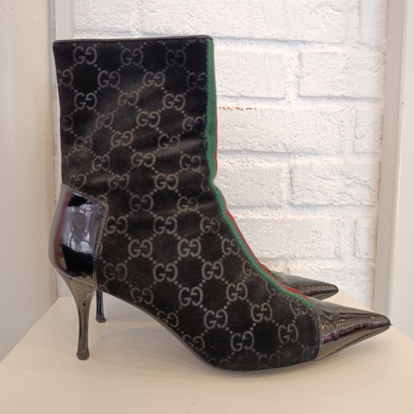 Stivali Gucci a punta n*39