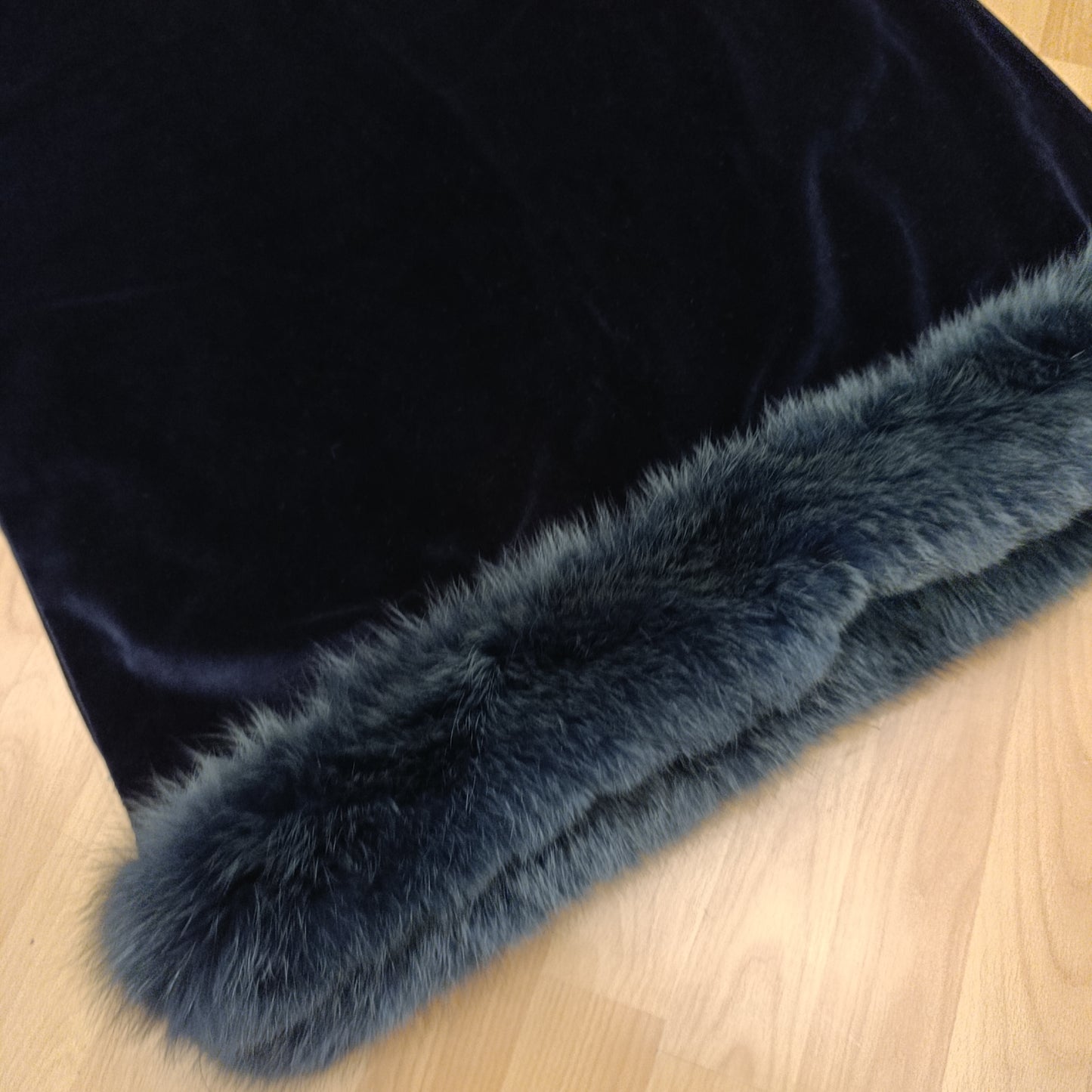 Stola velluto volpe blu notte