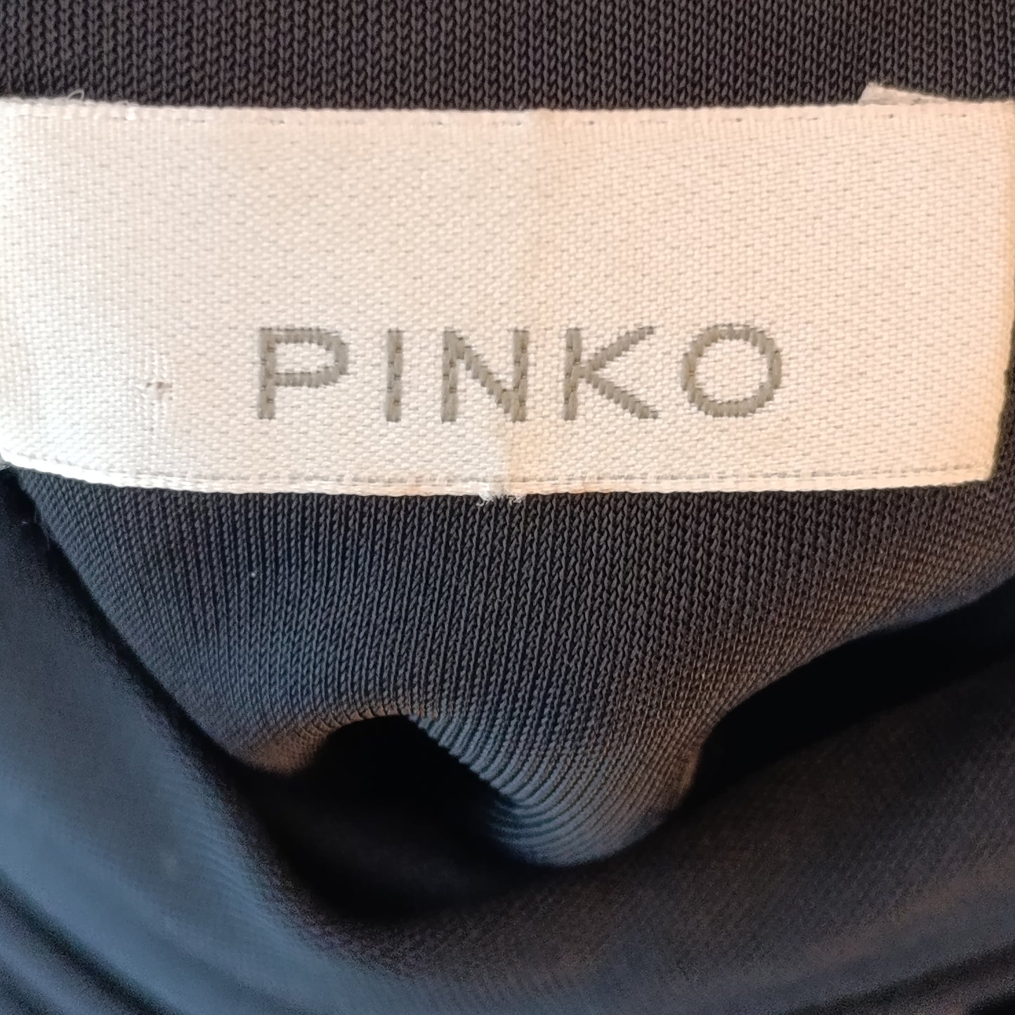 Abito nero monospalla Pinko strass tg M