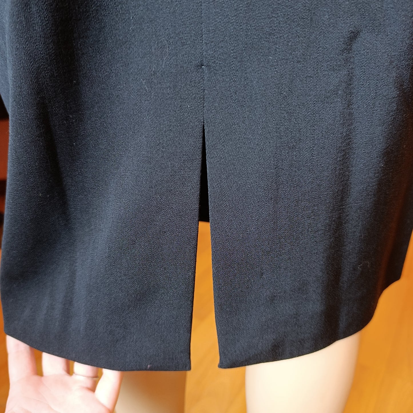 Abito nero Armani tg 42