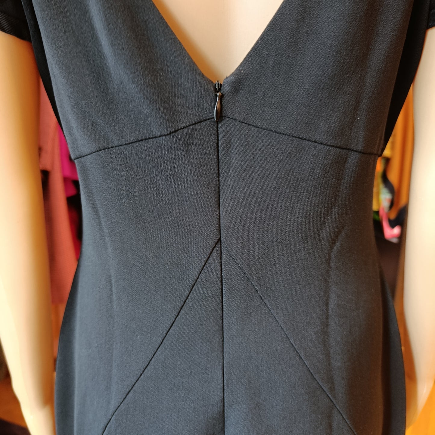 Abito nero Armani tg 42