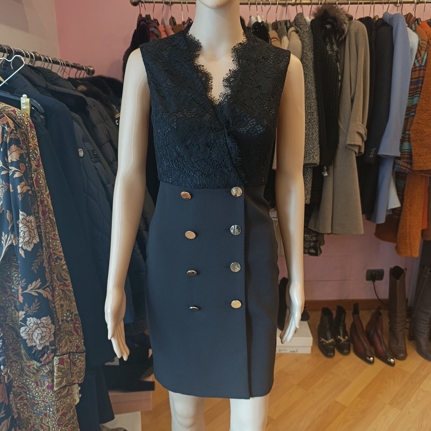 Abito nero pizzo Marciano tg XXS