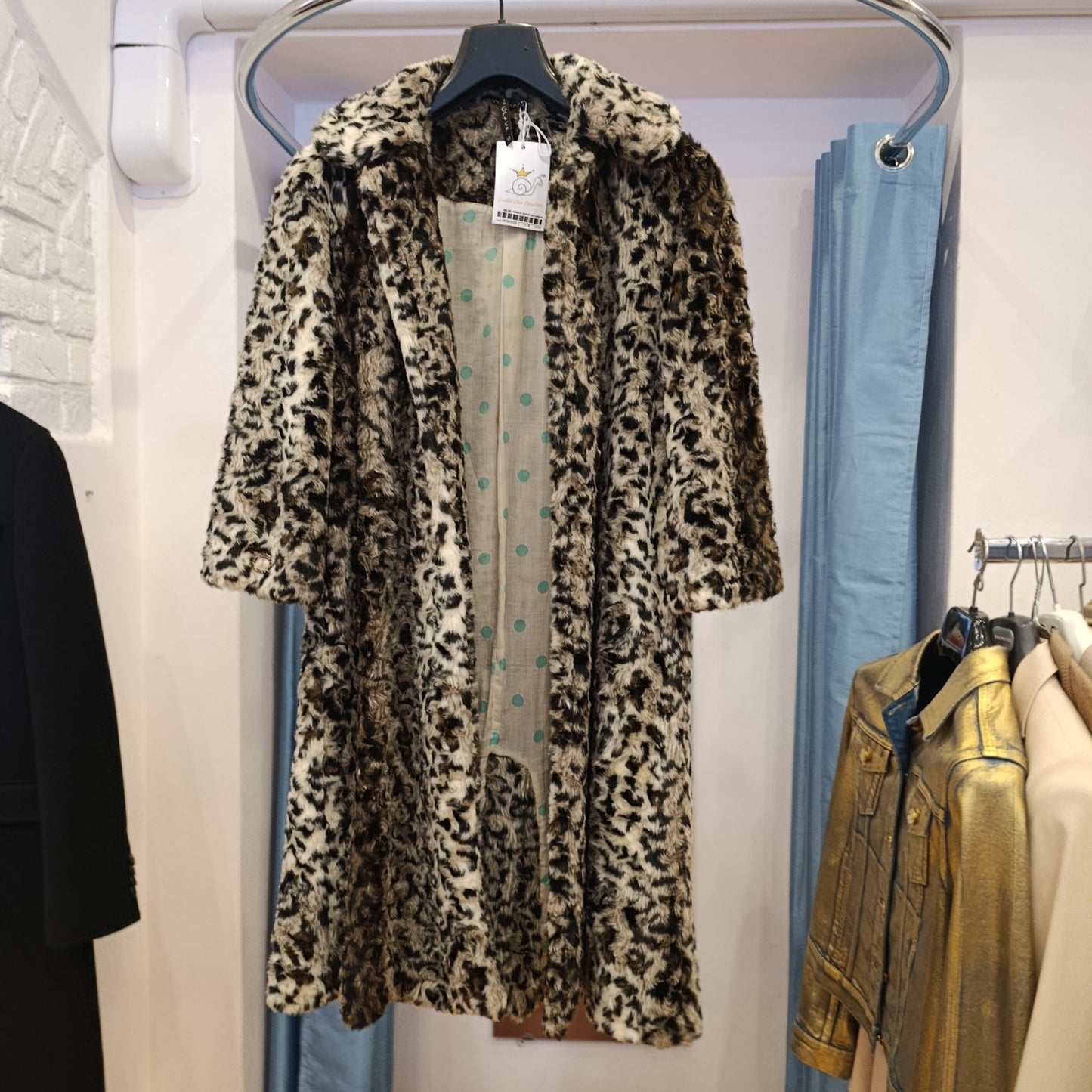 Ecopellicia maculata Manila Grace tg 42