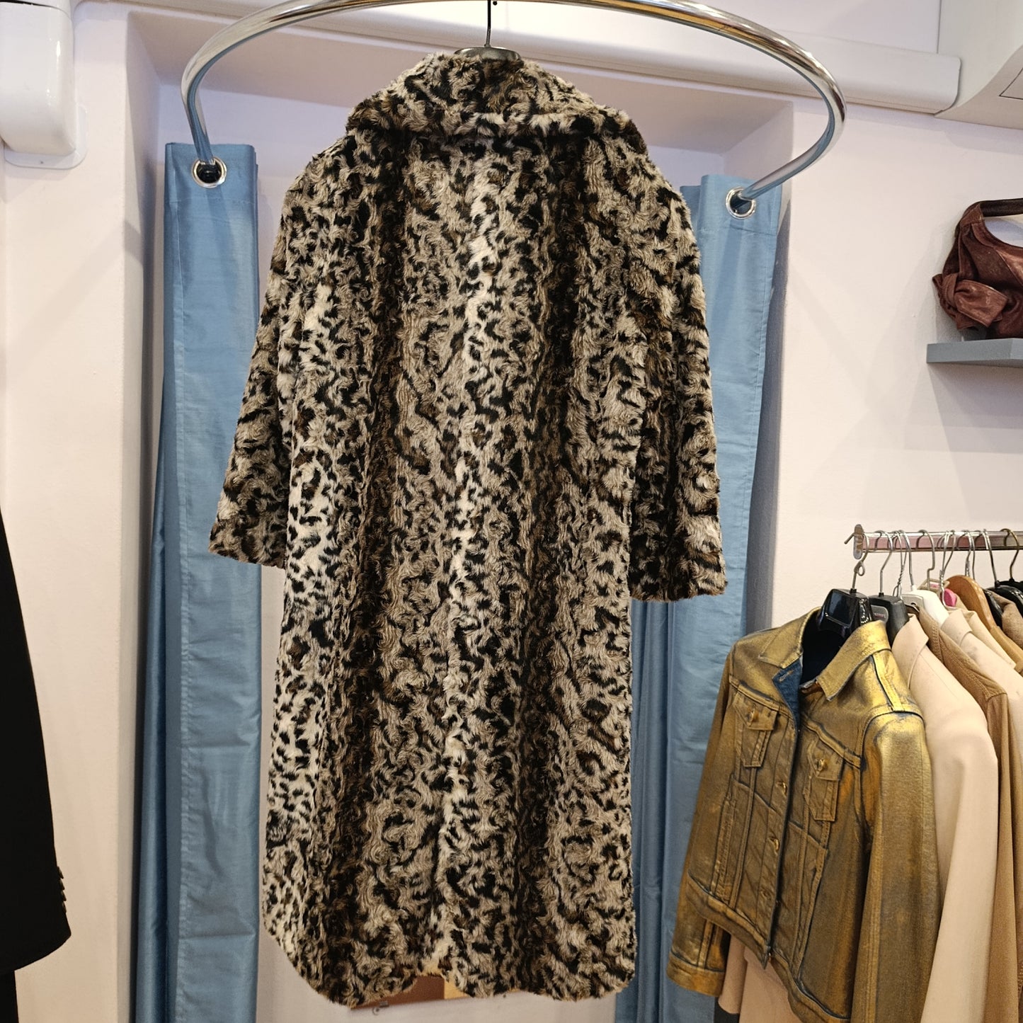 Ecopellicia maculata Manila Grace tg 42