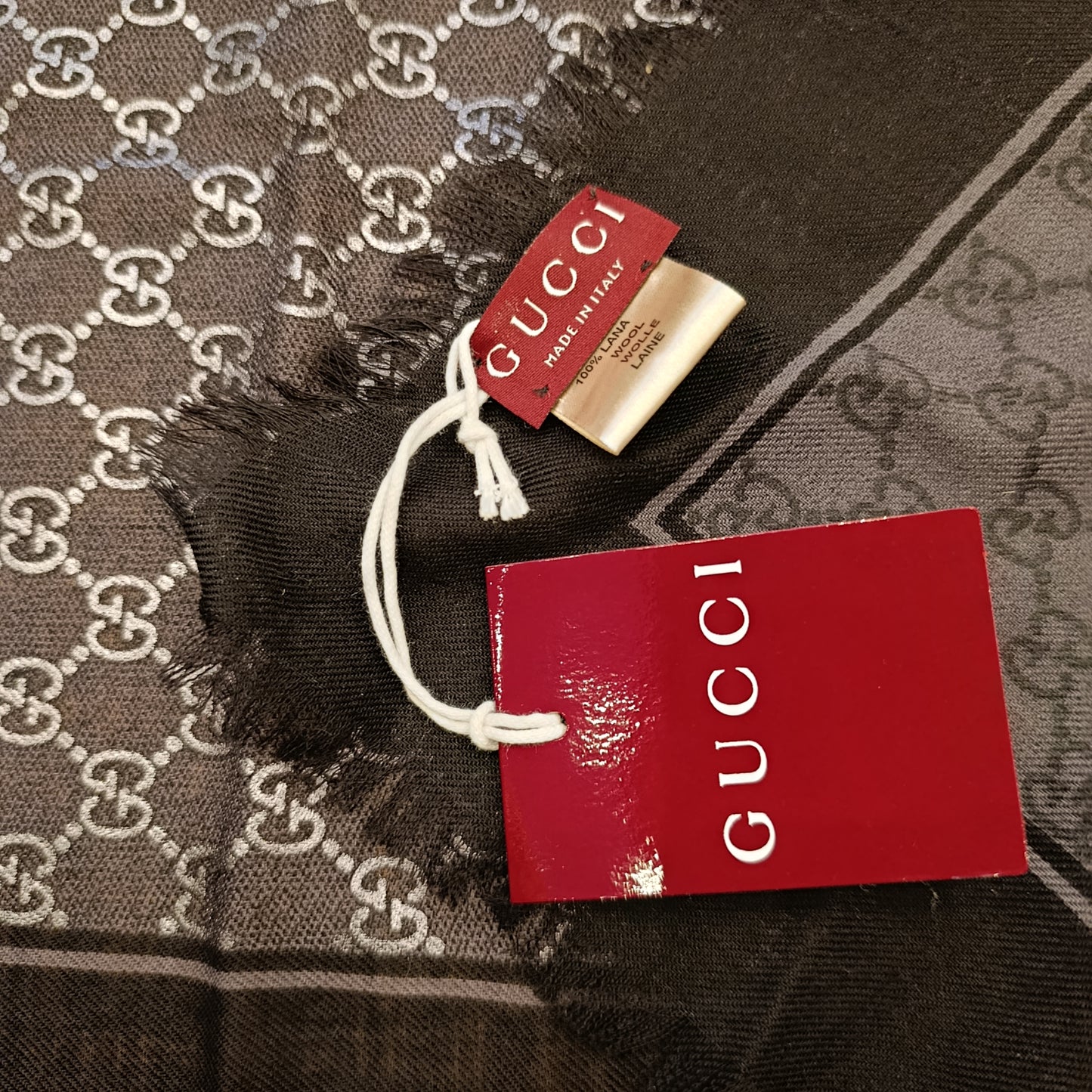 Maxi stola glitter grigio/nera Gucci