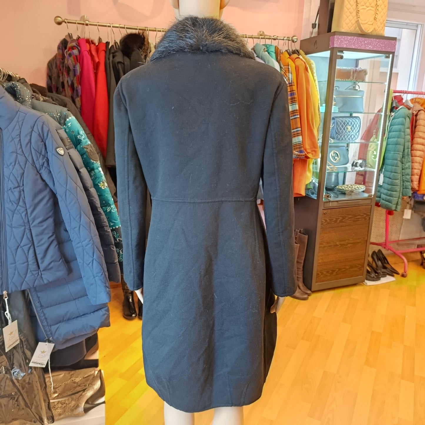 Cappotto Ermanno Scervino nero con inserto in vera pelliccia tg 44